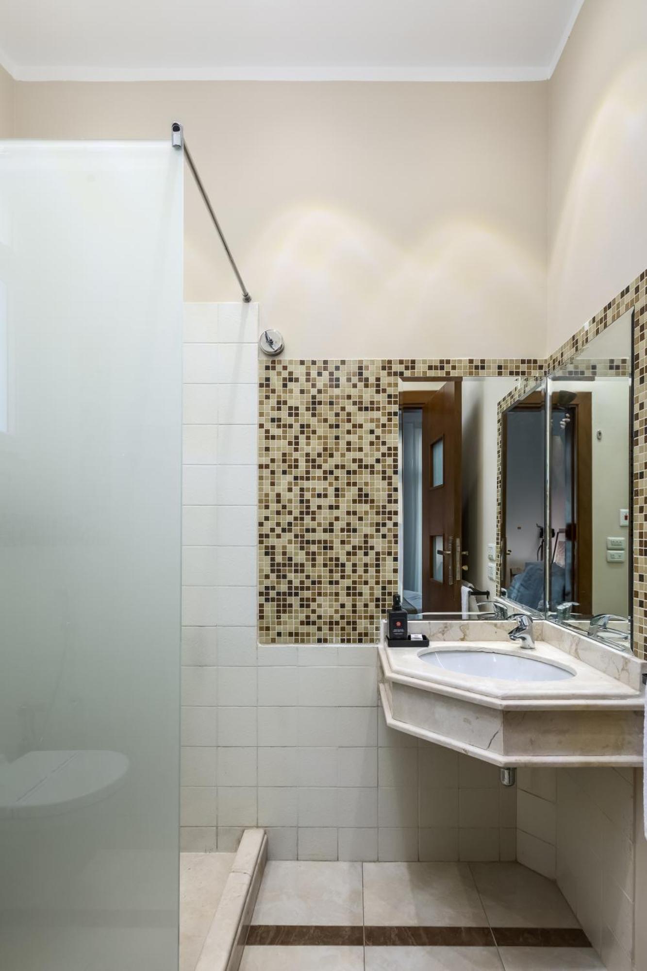 Livingville The Two-Fifty El El Cairo Exterior foto